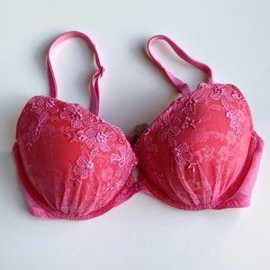Victoria’s Secret Lace Pink Push Up Bra 34D